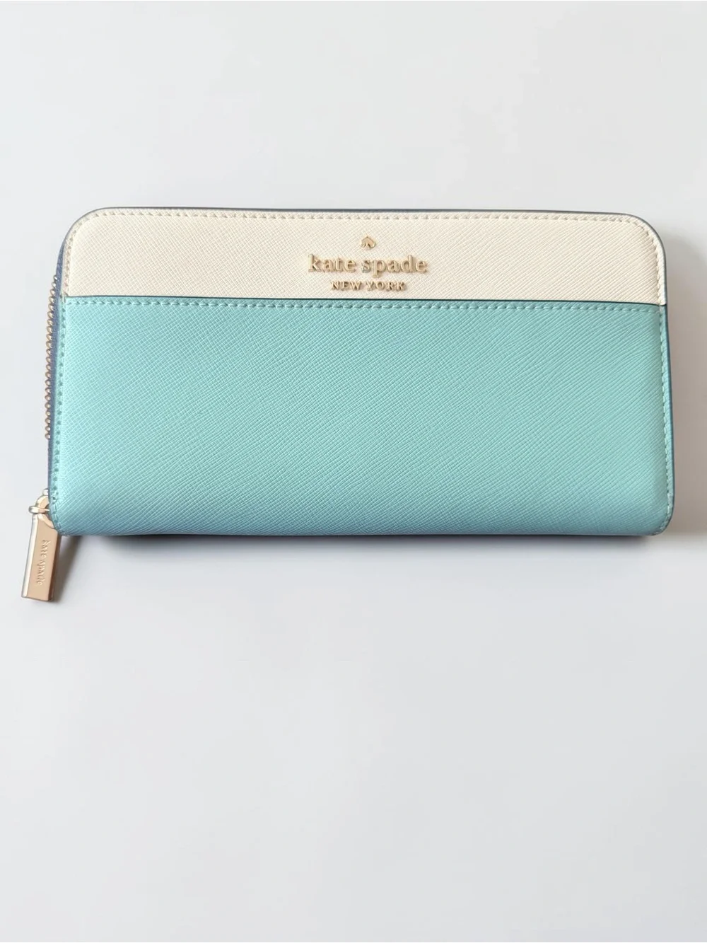 Kate Spade New York Blue White Colorblock Zip Around Continental Wallet